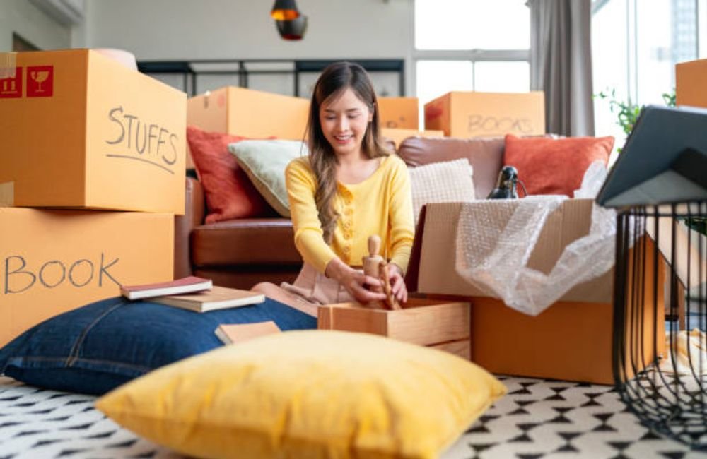 Student moving in Hillsboro, Oregon