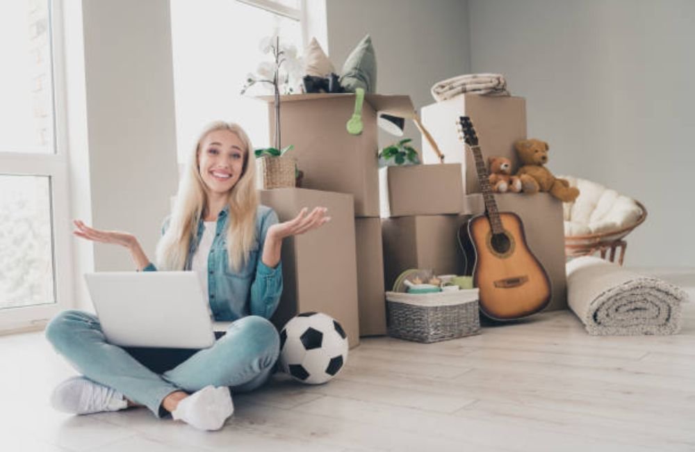 Student moving in Hillsboro, Oregon